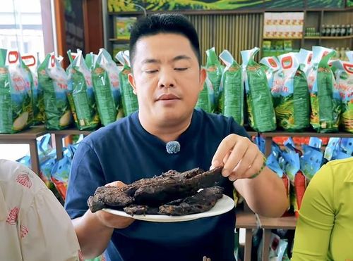  Một trong những sản phẩm chủ lực của Hải Sapa TV là thịt trâu sấy được giới thiệu là thịt trâu gác bếp Tây Bắc. Ảnh: Facebook.