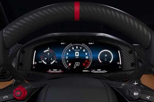 Cung cấp sức mạnh cho chiếc siêu xe Lamborghini Temerario Tricolore độc bản là hệ thống truyền động Plug-in Hybrid (PHEV) thế hệ mới. Trái tim của xe là động cơ xăng V8 4.0L tăng áp đôi, kết hợp cùng ba mô-tơ điện, hộp số ly hợp kép 8 cấp và bộ pin dung lượng 3,8 kWh.
