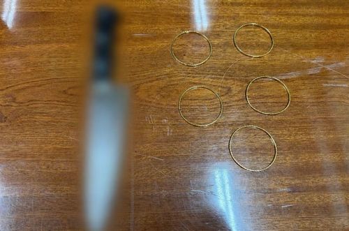 Tang vật thu được từ vụ cướp.