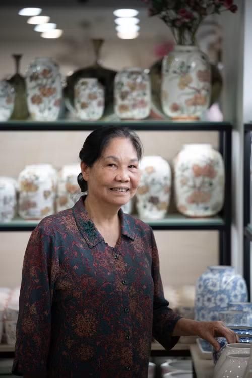 Nghệ nhân Hà Thị Vinh. (Ảnh: Minh Sơn/Vietnam+)