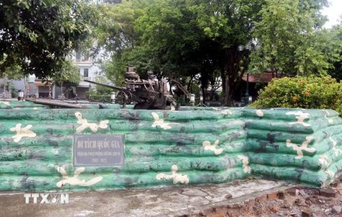 Di tích quốc gia Trận địa pháo phòng không Lam Hạ - nơi 10 nữ dân quân đã anh dũng chiến đấu và hy sinh. (Ảnh: Nguyễn Chinh/TTXVN)