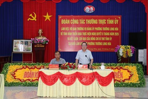 Phó Bí thư Tỉnh ủy Vĩnh Long Lâm Minh Đằng phát biểu tại buổi làm việc.