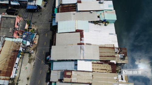 Việc di dời nhà ven kênh được đặt trong tổng thể chỉnh trang đô thị, gắn với mục tiêu khai thông dòng chảy, giảm ngập, kiểm soát triều cường và cải thiện môi trường sống.