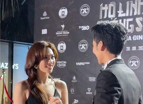 Tại sự kiện, Phương Anh Đào và Tuấn Trần có những khoảnh khắc tương tác thân thiết trên sân khấu. 