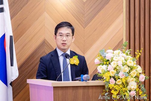 Ông Pawalit Ua-amornwanit, Tổng Giám đốc C.P. Việt Nam phát biểu tại sự kiện. 