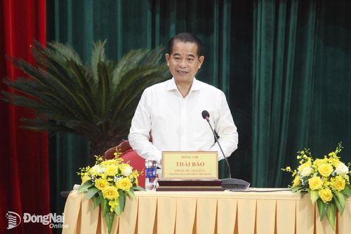 Đồng chí Thái Bảo, Phó Bí thư Thành ủy, Trưởng ban Tổ chức Thành ủy phát biểu tại hội nghị. Ảnh: Trần Danh