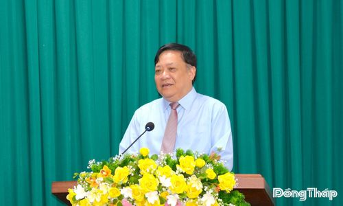 Đồng chí Phạm Thành Ngại phát biểu tại buổi lễ.