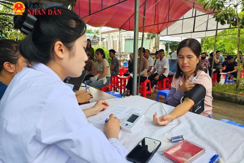 Chương trình khám sức khỏe định kỳ cho người dân là hoàn toàn miễn phí