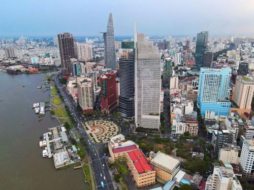 Tín hiệu phục hồi của thị trường bất động sản ngày càng rõ nét khi nhiều chính sách tháo gỡ khó khăn được ban hành. Ảnh MKT