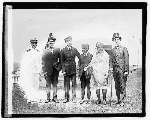 Bức ảnh tại Nhà Trắng vào cuối tháng 7/1921
