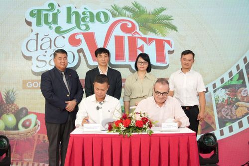 Lễ kí kết hơp tác Central Retail với các doanh nghiệp, hợp tác xã sản xuất nông sản Việt