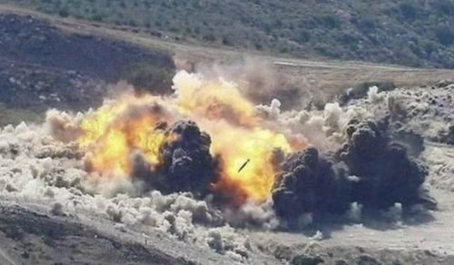 Một số nguồn Nga và Ukraine đưa ra các con số khác nhau về tầm bắn của TOS-3, trong đó có thông tin cho rằng hệ thống có thể đạt 15-18 km hoặc xa hơn.