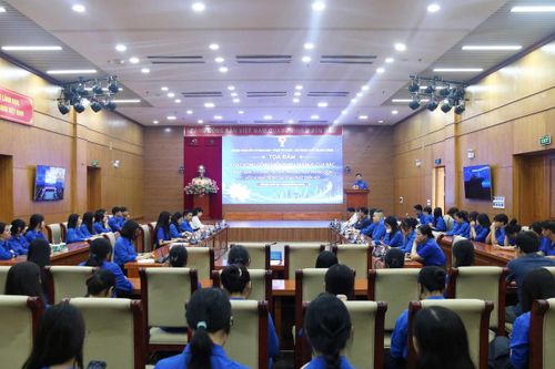 Quang cảnh Tọa đàm.