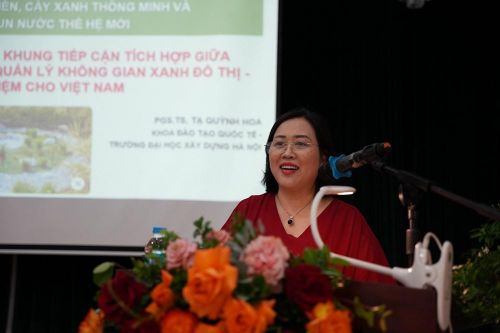 PGS.TS. Tạ Quỳnh Hoa, Khoa Kiến trúc Quy hoạch, Trường Đại học Xây dựng Hà Nội. Ảnh: Tuấn Đông