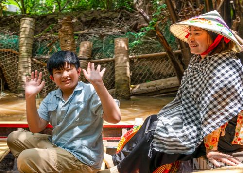 Du lịch Thới Sơn đang khoác lên mình diện mạo mới nhưng vẫn giữ được tinh thần mộc mạc vốn có, nơi du khách tìm về để cảm nhận vẻ đẹp chân thật, sâu lắng của miền Tây sông nước.
