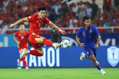 Đình Bắc là cầu thủ trẻ nổi bật trong danh sách tuyển Việt Nam.