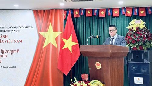 Tổng Lãnh sự Việt Nam tại Battambang Trần Tuấn Anh. (Ảnh: Tổng Lãnh sự quán Việt Nam tại Battambang cung cấp)