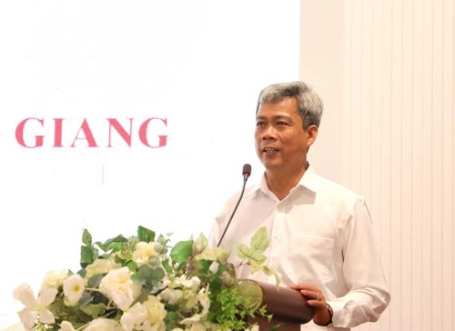 Ông Thái Rết - Chánh án TAND tỉnh An Giang phát biểu. Ảnh: Nhật Huy.