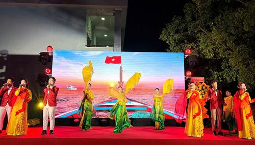 Chương trình nghệ thuật.