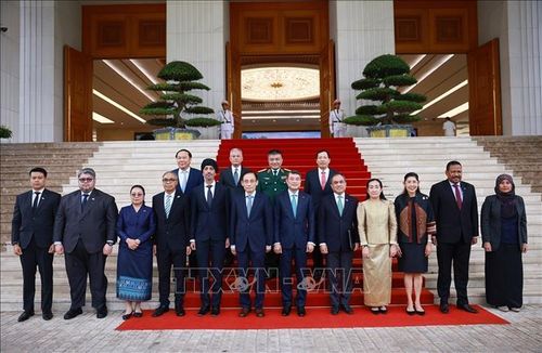 Thủ tướng Lê Minh Hưng tiếp Đại sứ các nước ASEAN tại Việt Nam. Ảnh: Dương Giang/TTXVN