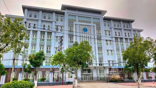 Sau sắp xếp, tỉnh Cà Mau có trên 300 cơ sở nhà đất dôi dư. Ảnh: Tuấn Phi - TTXVN