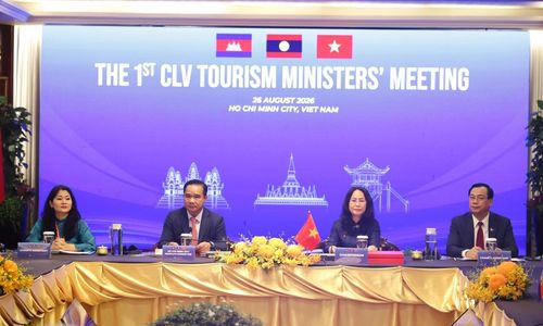 Bộ trưởng Lâm Thị Phương Thanh chủ trì Hội nghị Bộ trưởng Du lịch Campuchia - Lào - Việt Nam (CLV) lần thứ nhất. Ảnh: BVHTTDL