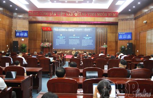 Quang cảnh lớp tập huấn.