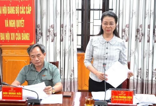 Trưởng ban Kinh tế - Ngân sách, HĐND tỉnh trình bày Dự thảo phân công theo dõi, giám sát thực hiện Kịch bản tăng trưởng kinh tế quý III và cả năm 2026.