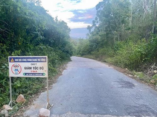  Tạm dừng lưu thông qua đèo Bà Nam từ ngày 7-9-2026. Ảnh: Văn Tố 