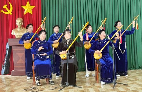 NCT duy trì hát then trong CLB liên thế hệ tại xã Bảo Lâm 1