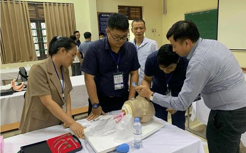Ngoài hỗ trợ học phí, TP. Hồ Chí Minh còn hỗ trợ thêm sinh hoạt phí đối với chuyên ngành khó thu hút. Ảnh: HMU