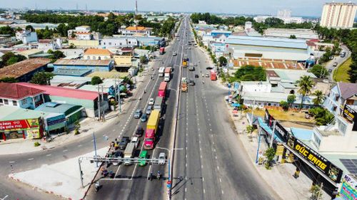 Hàng loạt trục giao thông chiến lược của TP. Hồ Chí Minh cần được tập trung triển khai. Ảnh: Văn Dũng