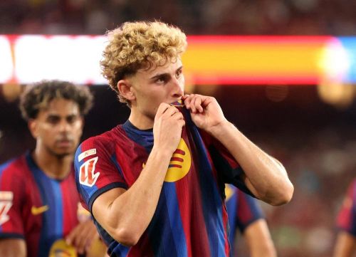 Raphinha và Fermin Lopez ghi bàn giúp Barcelona thắng Athletic Bilbao 2-0, duy trì thành tích toàn thắng sau hai vòng La Liga.