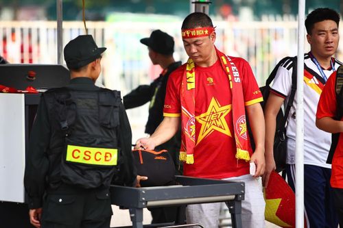  Luật sư Hoàng Ngọc Quý cho rằng ban tổ chức cần chặt chẽ hơn trong khâu quản lý. Ảnh: Anh Tiến. 