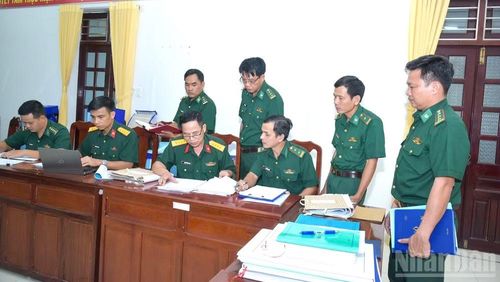 Đoàn công tác Bộ Quốc phòng kiểm tra công tác 1389 tại Ban Chỉ huy Bộ đội Biên phòng tỉnh Đồng Tháp.