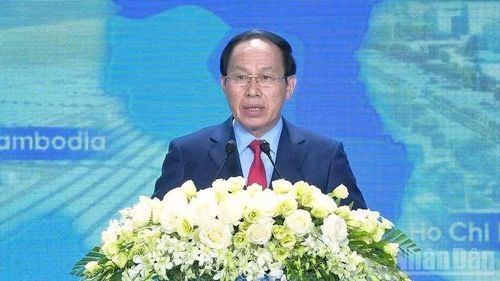 Ủy viên Trung ương Đảng, Phó Thủ tướng Chính phủ Lê Tiến Châu phát biểu chỉ đạo.