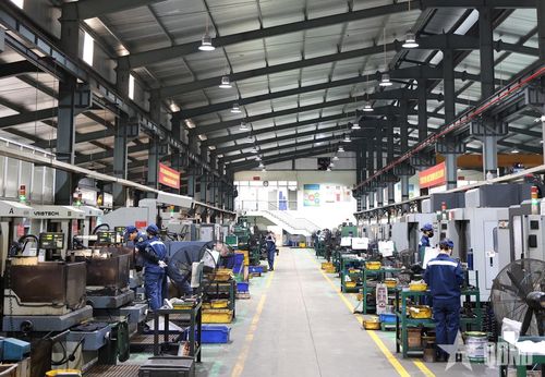 Hoạt động sản xuất tại Nhà máy Z125. Ảnh do đơn vị cung cấp 