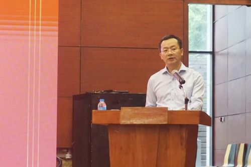 Phó Giám đốc Sở VHTT&DL Hà Nội Phạm Xuân Tài phát biểu khai mạc lớp tập huấn. Ảnh: H.L