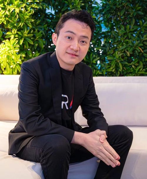 Bạn trai tỷ phú đăng bài viết kể lại chuyện tình cảm với Cảnh Điềm.
