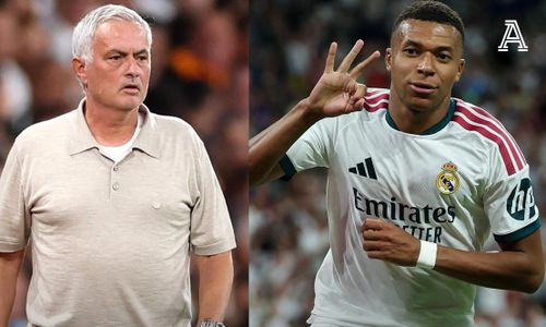 Dù lập hat-trick, chân sút người Pháp vẫn nhận cảnh báo gắt từ Mourinho, cần phải đóng góp vào lối chơi chung của đội sao cho hiệu quả nhất. Ảnh: The Athletic