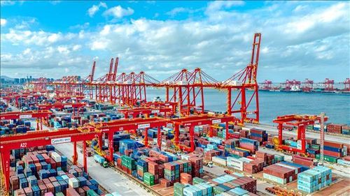Cảng hàng hóa ở tỉnh Sơn Đông, Trung Quốc. Ảnh: THX/TTXVN phát