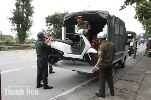 ... các lực lượng chức năng phường Nguyệt Viên đã xử lý nghiêm minh các trường hợp vi phạm
