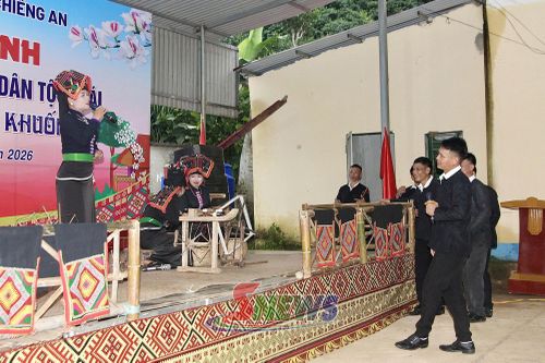 Tái hiện Lễ hội Hạn khuống.