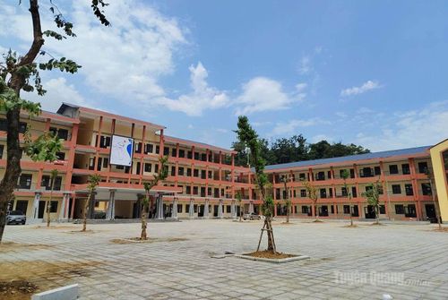 Trường Phổ thông nội trú liên cấp Tiểu học và THCS Thanh Thủy đã sẵn sàng cho Lễ khánh thành và khai giảng năm học mới.