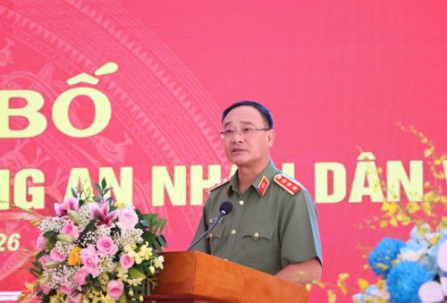 Thứ trưởng Phạm Thế Tùng khẳng định, việc tổ chức Trường Văn hóa CAND VI có ý nghĩa rất quan trọng, tiếp tục triển khai chính sách ưu việt của Đảng, Nhà nước trong sự nghiệp xây dựng và bảo vệ Tổ quốc.