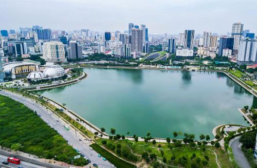 Luật Thủ đô năm 2026 tạo cơ chế đặc thù để thành phố Hà Nội phát triển theo mô hình “chùm đô thị, đa tầng, đa lớp, đa cực, đa trung tâm”. Ảnh Duy Khánh