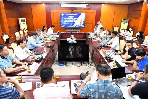 Quang cảnh cuộc họp. Ảnh: Bùi Lượng