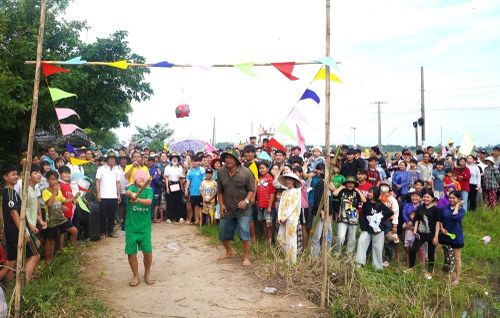 Trò chơi đập nồi đất nhận thưởng tại chỗ