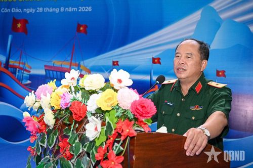 Thiếu tướng Đoàn Xuân Bộ phát biểu tại chương trình. Ảnh: XUÂN CƯỜNG