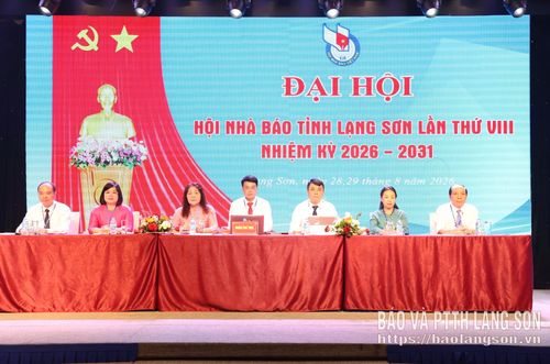 Đoàn Chủ tịch điều hành đại hội